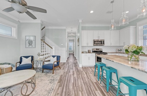 Dune Allen Beach House | ✨Best Beach Access, Golf Cart, Pool, Grill & Supplies
