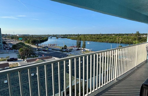 Indian Shores Condo | Best Gulf Beachfront w/Private Pier, Sand Dollar 512, 3/2, Sleeps 8, Top Floor