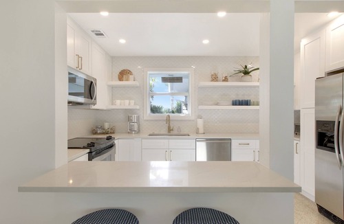 Inlet District House | BEST LOCATION IN JUPITER! On Intracoastal. Steps from Jupiter’s Love Steet.