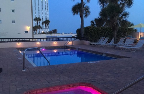 St. Pete Beach Condo | Best location on St. Pete Beach !