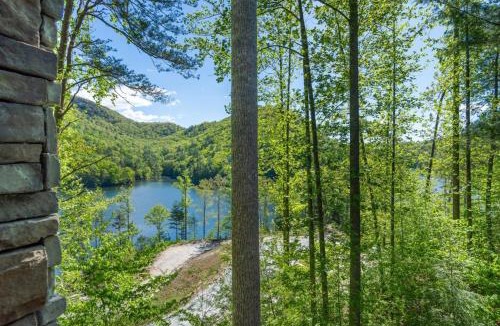 Bear Lake Reserve House | Best of Bear Lake- Pool- Golf- Lake and Mtn Views