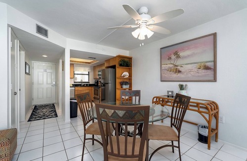 Mid Island Condo | BEST ON THE BEACH! VILLA DEL MAR 402 BEACHFRONT ISLAND VACATION CONDO!
