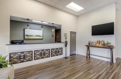 West Ashley Hotel | Best Western Charleston Inn