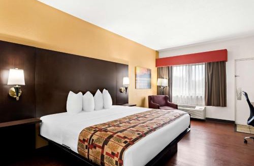 Okeechobee Hotel | Best Western Lake Okeechobee