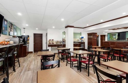 Charleston Hotel | Best Western Patriots Point