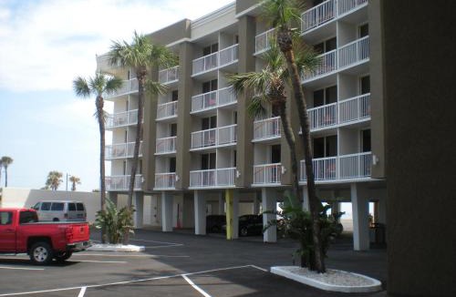 East Daytona Hotel | Best Western Plus Daytona Inn Seabreeze
