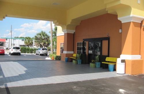 Sanford Hotel | Best Western Plus Sanford Airport/Lake Mary Hotel