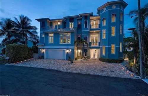Bonita Springs House | Big Kahuna