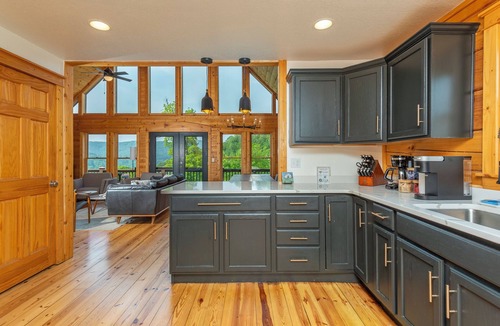 Wolf Laurel Cabin | Big Views Near Asheville New Hot Tub New Grill