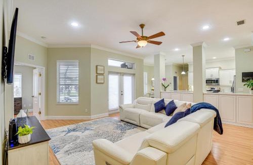Palm Coast House | Bike, Golf and Swim Palm Coast Home with Lanai!
