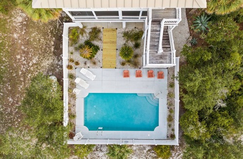 Treasure Beach Village House | Bikinis and Martinis - St. George Island