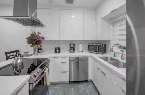 Biscayne Park House | Biscayne Park - Renovated & Charming Duplex w/Pool