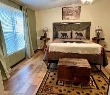 Pickens House | Black Bear Hideaway