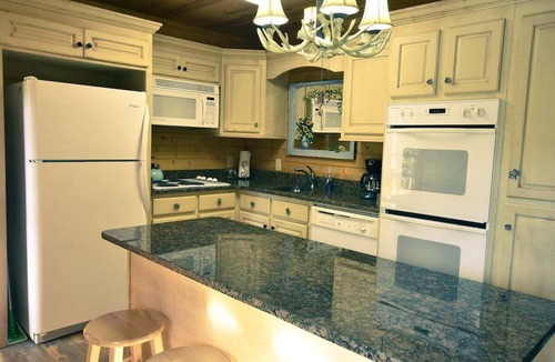 Hiawassee Cabin | Black Bell-Mountain Top View-High speed internet