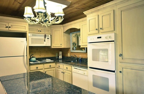 Hiawassee Cabin | Black Bell-Mountain Top View-High speed internet
