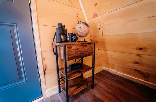 Robbins Cabin | Black Creek Glamping