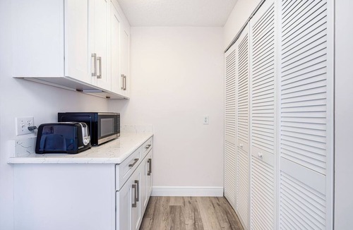 Sanibel Condo | Blind Pass Condos at Bowman's Beach E210 on beautiful Sanibel Island