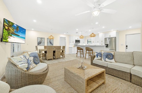 Sanibel Condo | Blind Pass Condos at Bowman's Beach B110 on beautiful Sanibel Island