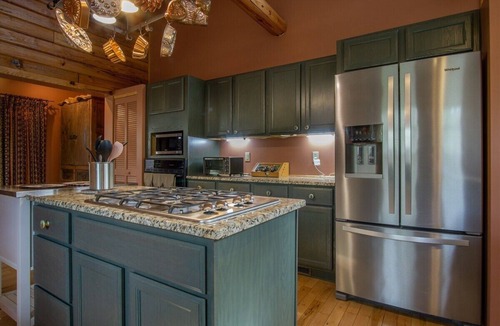 Brevard House | Blissful Bear Cabin, Long Range Views and 2 fireplaces