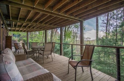 Brevard House | Blissful Bear Cabin, Long Range Views and 2 fireplaces