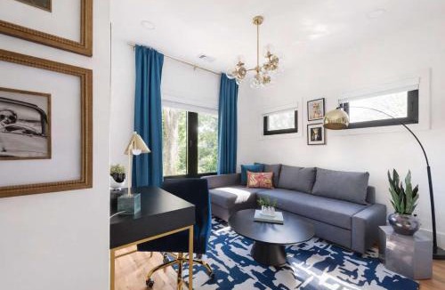 East Atlanta Apartment | Blue Burrow