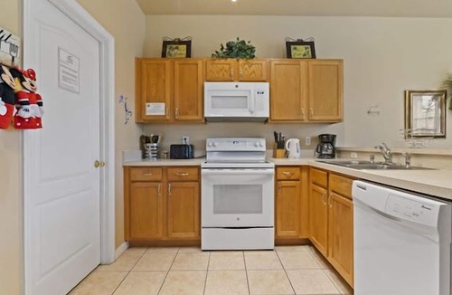 Sandy Ridge House | Blue Jay Villa - Vacation Home Near Disney