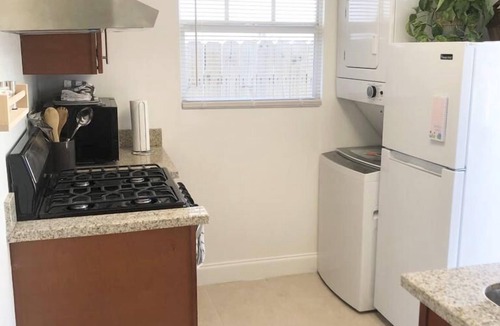 Lake Worth Cottage | Blue Lizard Cottage 1 - Walk/Bike Downtown&Beach