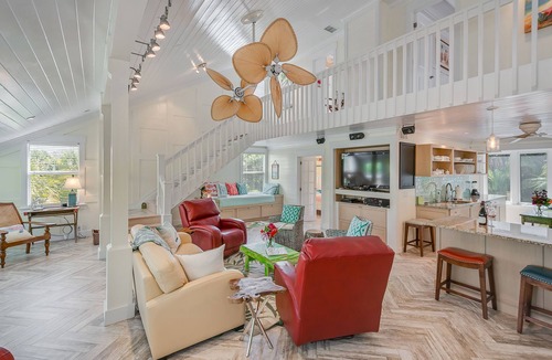 North Captiva House | BLUE MANGO - Tropical Seclusion Steps from the Beach