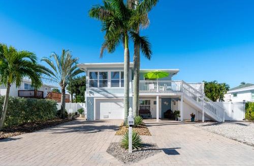 Hills T P House | Blue Pearl Manor by Sun Palace Vacations