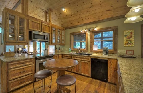 Cashes Valley Cabin | Blue Ridge Creekfront Hot Tub Fishing and Tubing