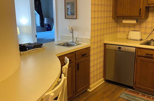 Sugar Mountain Condo | Blue Ridge MT Views 2 bed 2 bath Condo at Sugar Top Resort