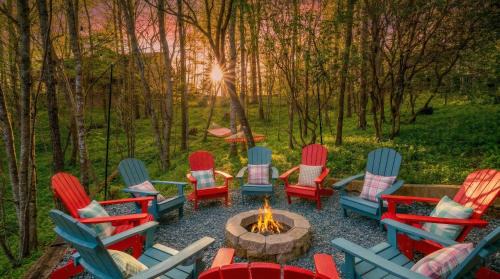 Foxfire Estates House | Blue Ridge Retreat - Sauna - Hot Tub - Firepit