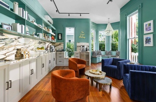 Historic Seaport Apartment | Blue Room at the Grand Maloney