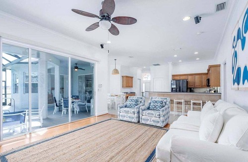 Mariner House | Blue Seas- Luxurious Home-Perfect for two families