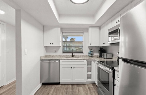 Southern Shores Villa | Blue Skies Oceanfront 2 bedroom townhouse