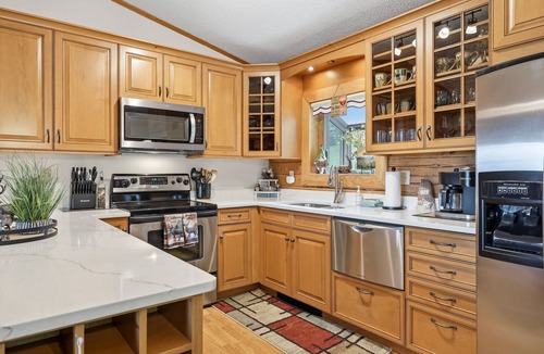 Waynesville House | Blue Spruce Retreat | Luxury 2BR w/Mountain Views