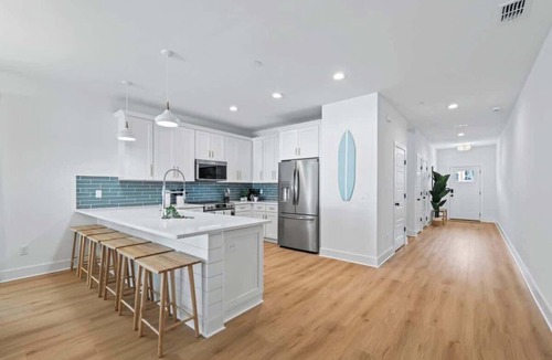 Jacksonville Beach Condo | Blue Wave | Team Joseph Ellen