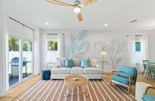 Jacksonville Beach Condo | Blue Wave | Team Joseph Ellen