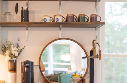 Swannanoa House | Blueberry Mountain Retreat | 2 King Suites + Loft + Porch