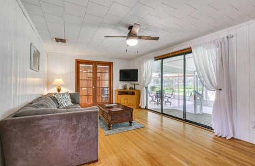 LaBelle House | Boat Lift & Private Dock: Riverfront LaBelle Gem
