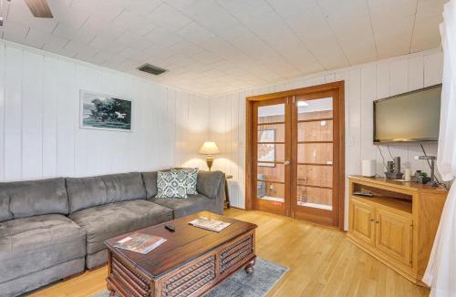 LaBelle House | Boat Lift & Private Dock: Riverfront LaBelle Gem