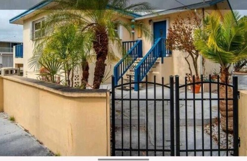Big Pine Key House | Boater’s Dream House 3 bedroom 2 bath with 200’ of Dock Space