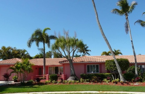Marco Island House | Boater’s getaway w/ direct access to the Gulf of Mexico & hot tub
