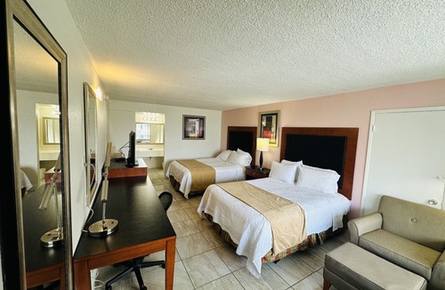 Boca Raton Hotel | Boca Inn