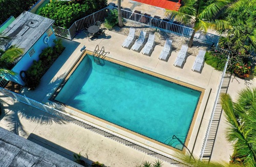 Ocean Ridge Condo | Bohemian Beach Getaway steps from sand