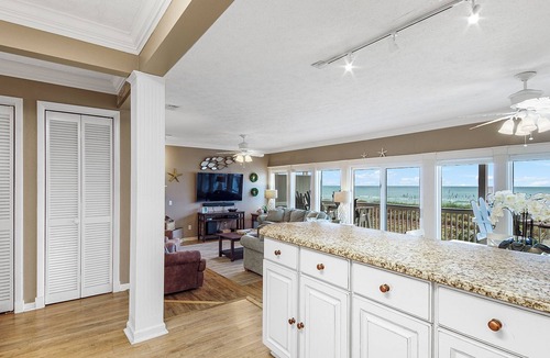 West Panama City Beach Condo | Bonita Beach, 1st Floor, 3 BR/3 BA, Sleeps 8-10, Wi-Fi, Pet Friendly Small Dog