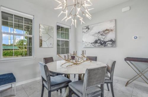 Bonita Springs House | Bonita's Designer Destination