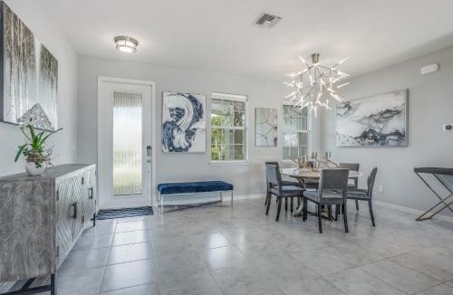 Bonita Springs House | Bonita's Designer Destination