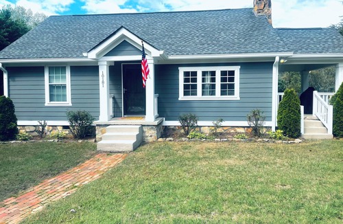 Lookout Mountain Cottage | Book 3+ Nights for Free Fireworks! 4th of July Weekend Only!