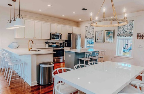 Laurel Grove House | 🦩Book Me Baby! Cottage By The Sea at Sandestin Resort🦩